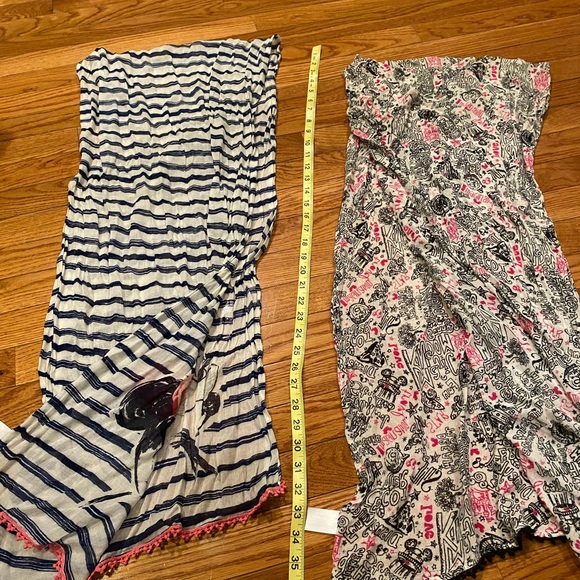 2 Walt Disney World Parks scarves. Minnie Mouse design and Parks design. - Picture 5 of 6